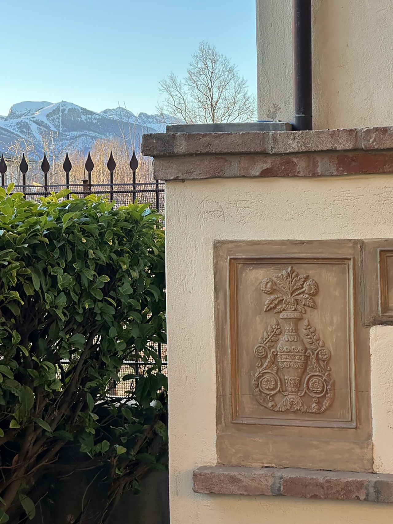 portico - pannello in ceramica forno a legna